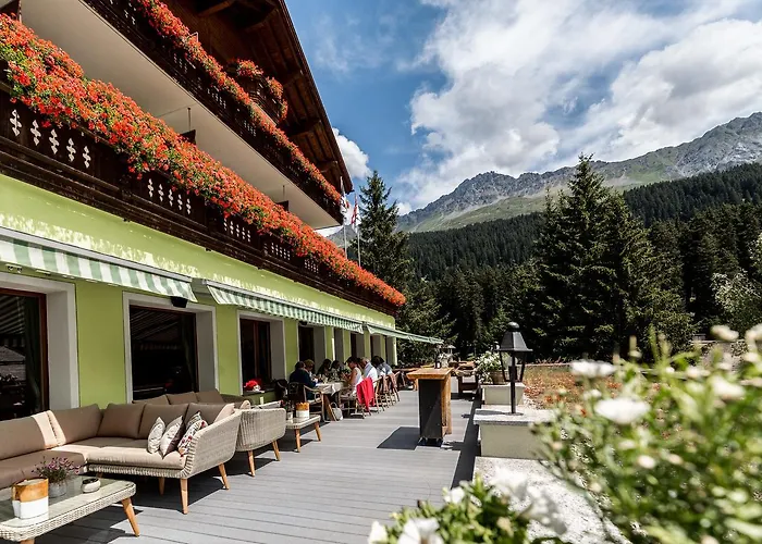 Hotel Waldhaus Am 3*