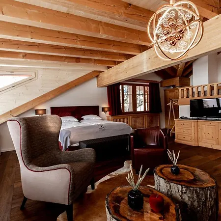 Waldhaus Am 3*