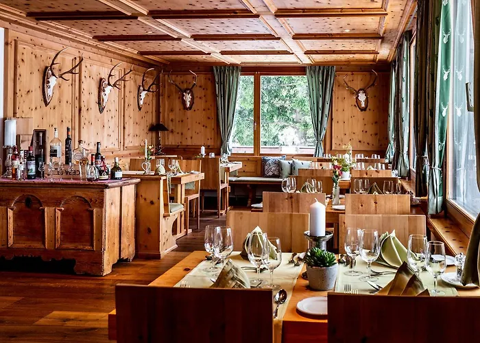 Hotel Waldhaus Am 3*